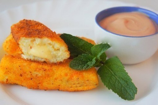 Картофельные палочки с сыром 