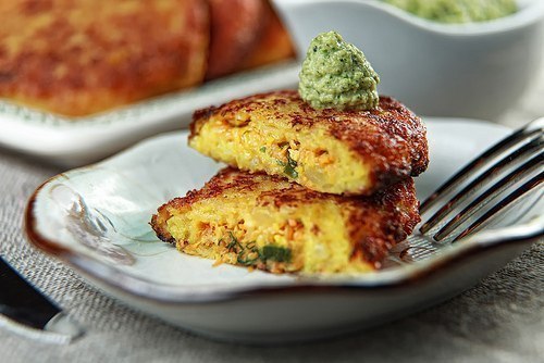 Картофельные зразы с крем-соусом