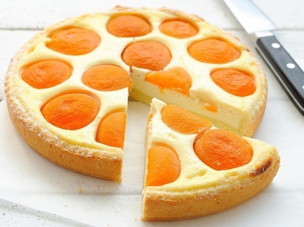 ТВОРОЖНЫЙ ПИРОГ С АБРИКОСАМИ