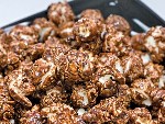 Хрустящий попкорн с корицей