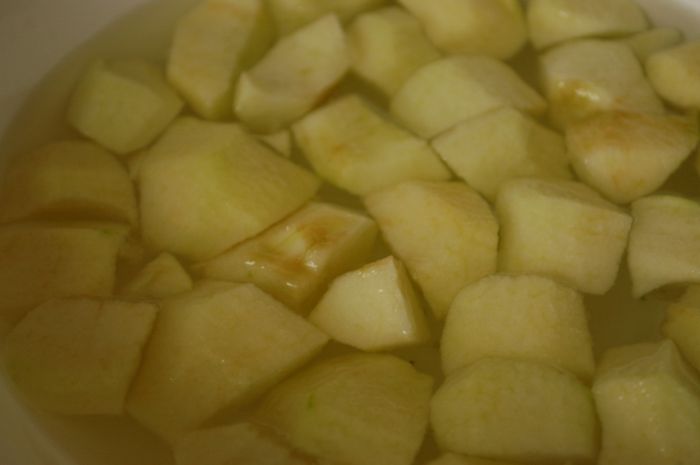 Шарлотка яблочно-ягодная Яблоки для шарлотки